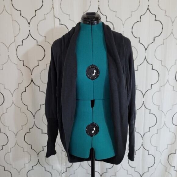 Aritzia Wilfred Diderot Black Cardigan Sweater - Size Extra Small - Picture 2 of 7